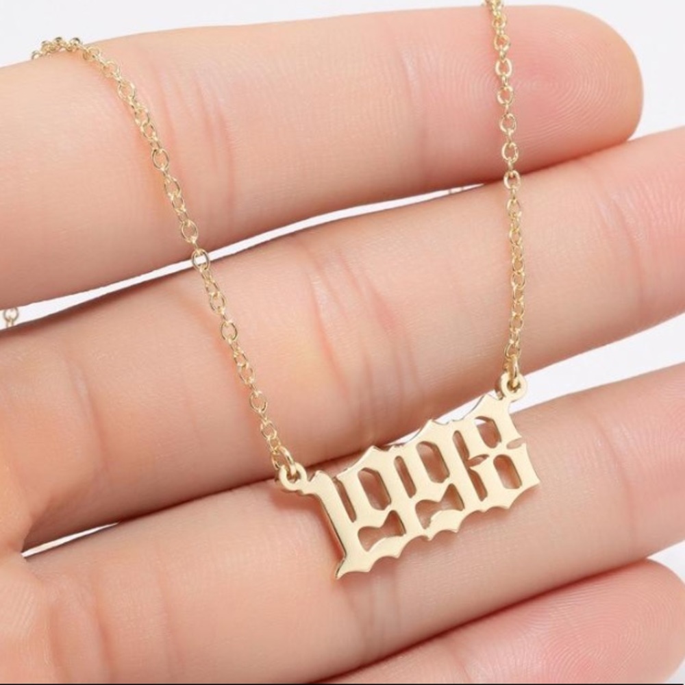 1998 Gold Fashion Necklace